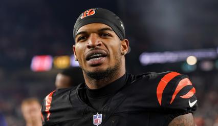 首战中面对 首战中面对